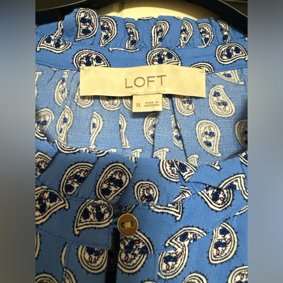 LOFT Blue Paisley Button-Up Blouse - Picture 2 of 3